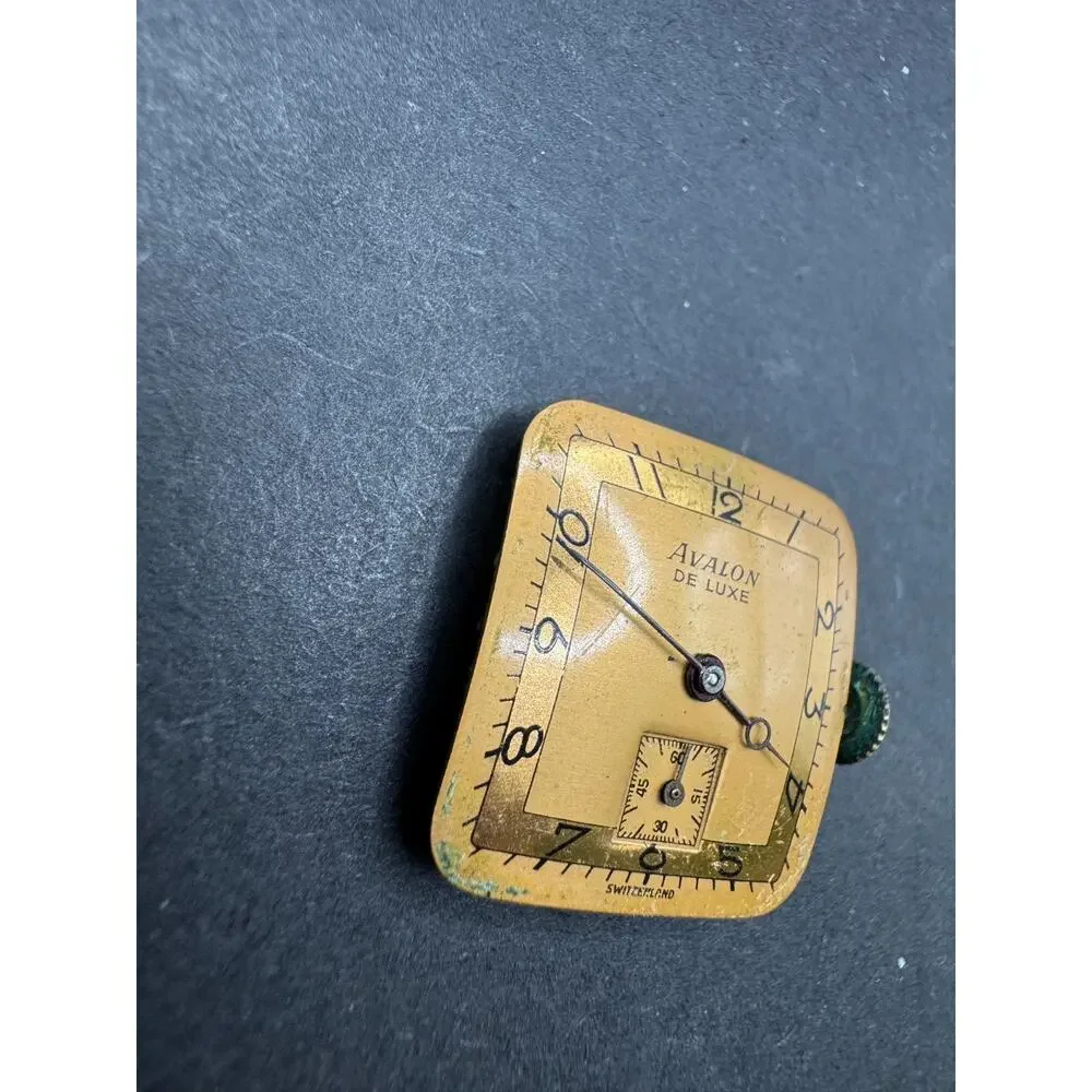 Vintage AVALON De Luxe Watch 17Jewels Movement Dial Swiss Made Switzerland